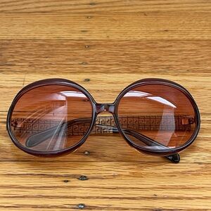 Brown Oversized Round Sunglasses with Greek Key Temple Detail